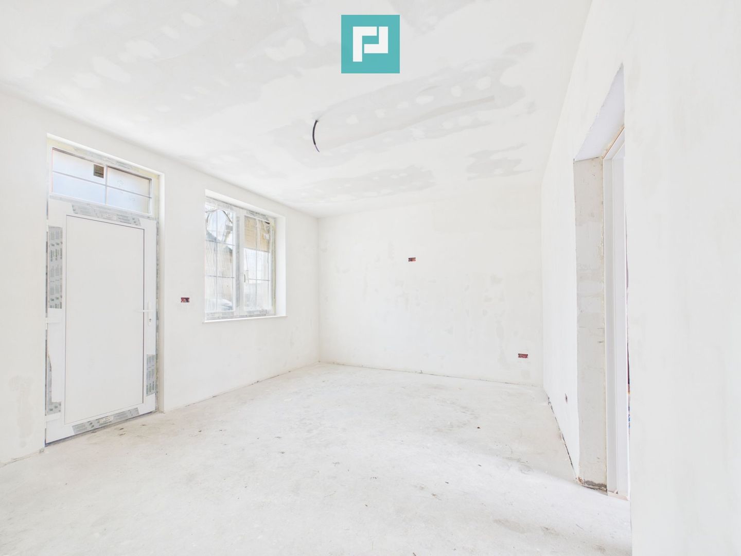 Apartament la casă în Pârneava - Poză 8