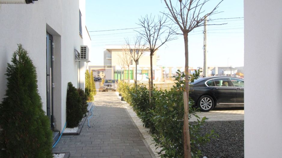 3 camere spațioase decomandate, loc de parcare/langa profi Petre Tutea - Poză 17