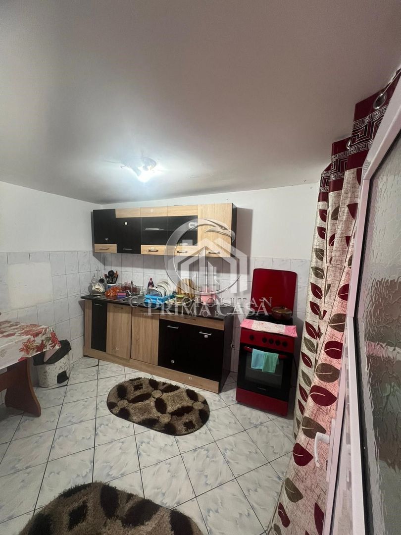 Casa si teren in comuna Mihailesti SC=100mp teren=820mp Pret: 28.000 neg. - Poză 12