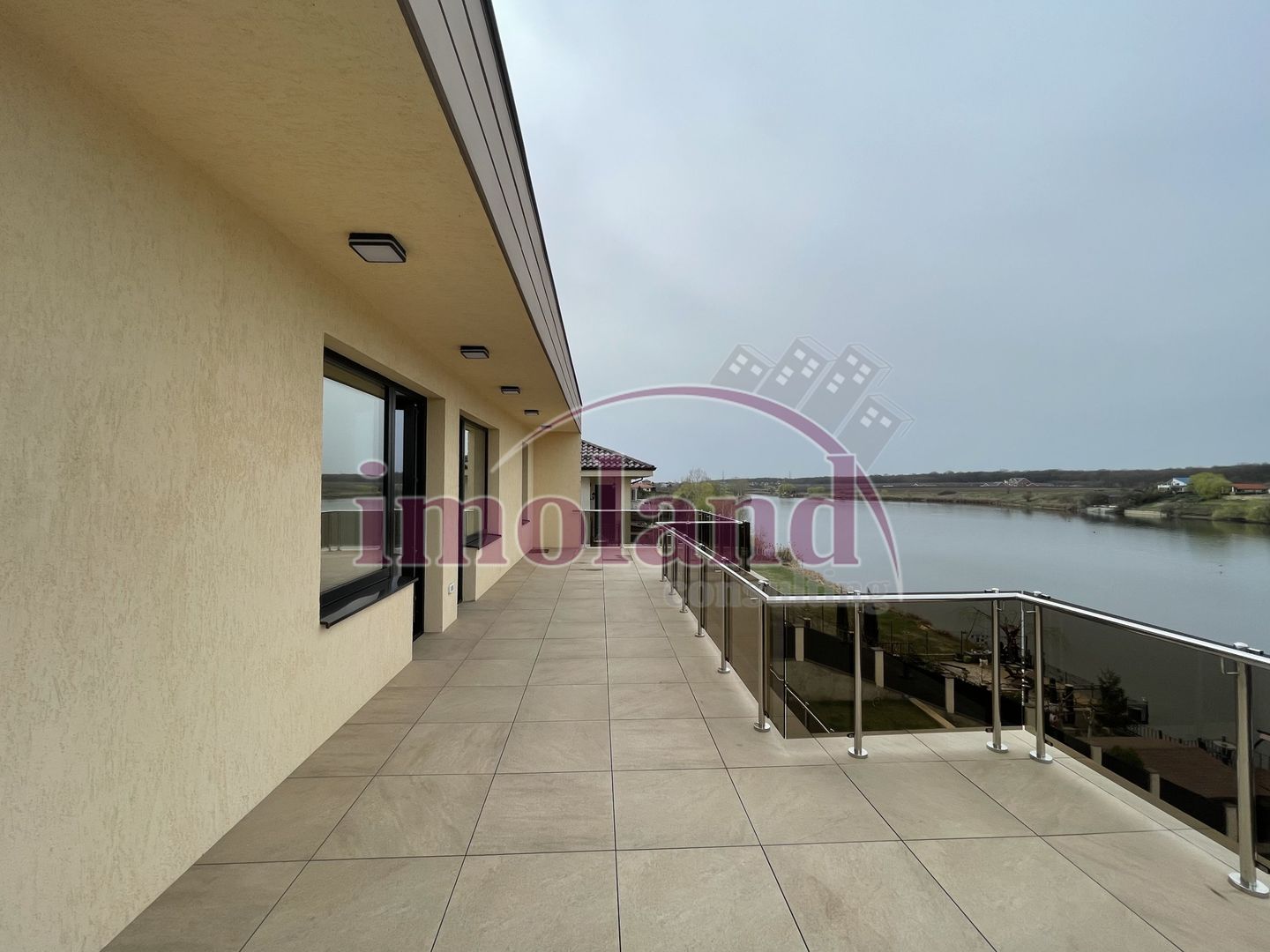 Casă ultramoderna la cheie 2024 pe malul lacului Laguna Verde – teren 800 mp - Poză 2