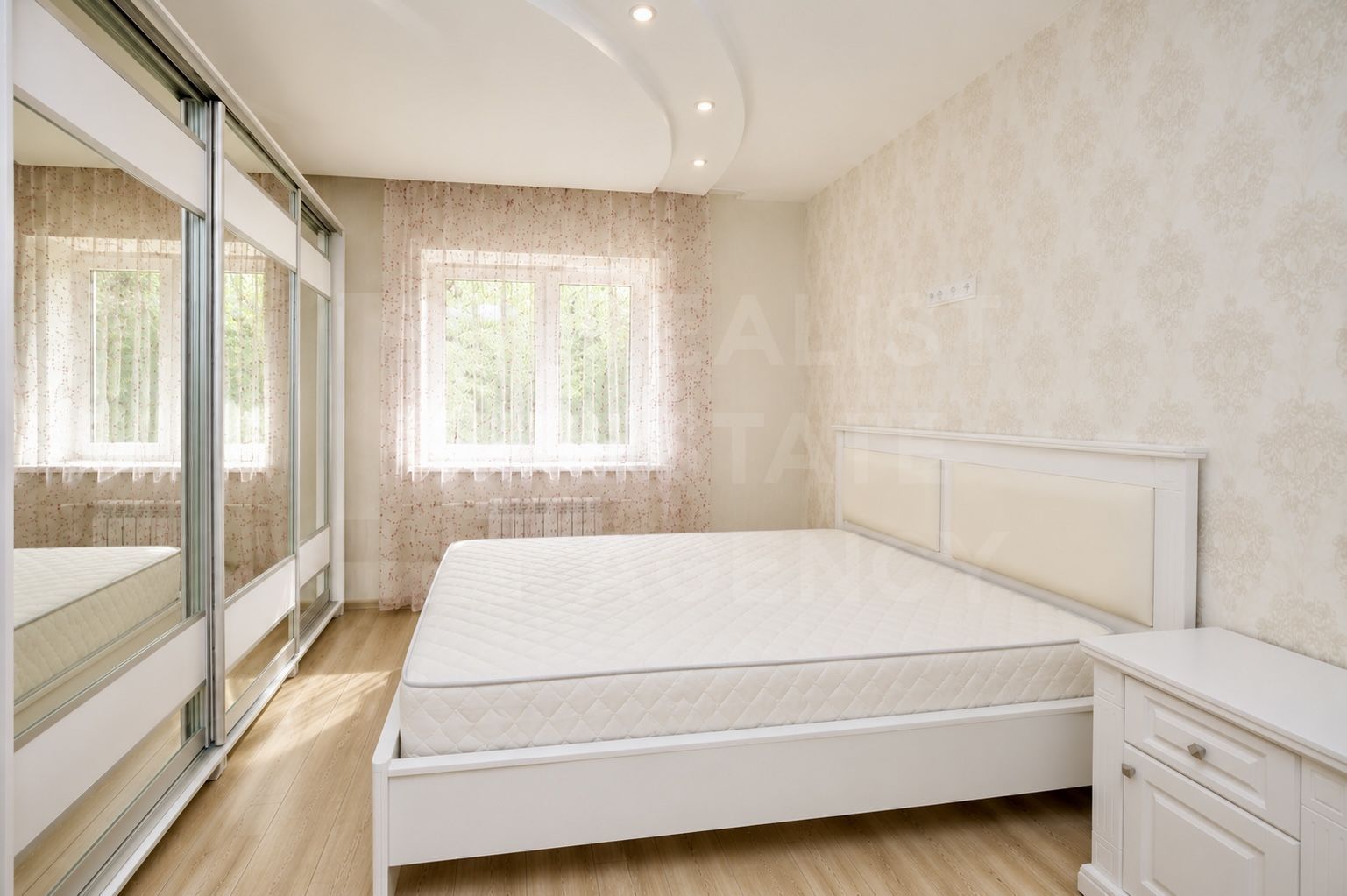 Chirie, apartament, 3 camere + living, str. Pușkin, Centru - Poză 9