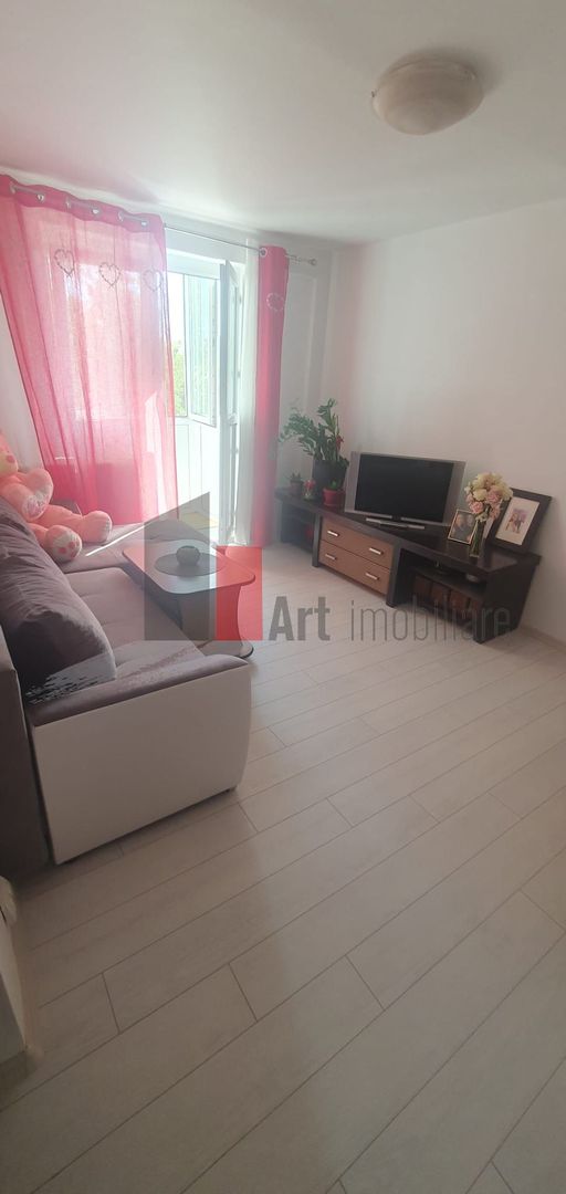apartament 2 camere Drumul Taberei - Poză 1