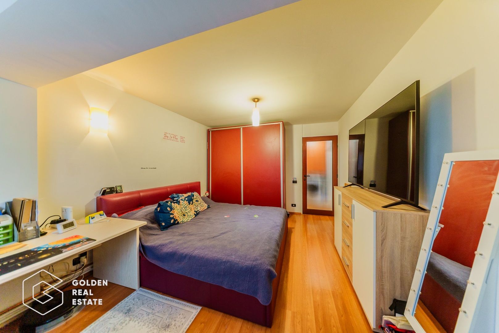 Apartament 4 camere, decomandat, etaj 2, Micalaca, str Fratiei - Poză 3