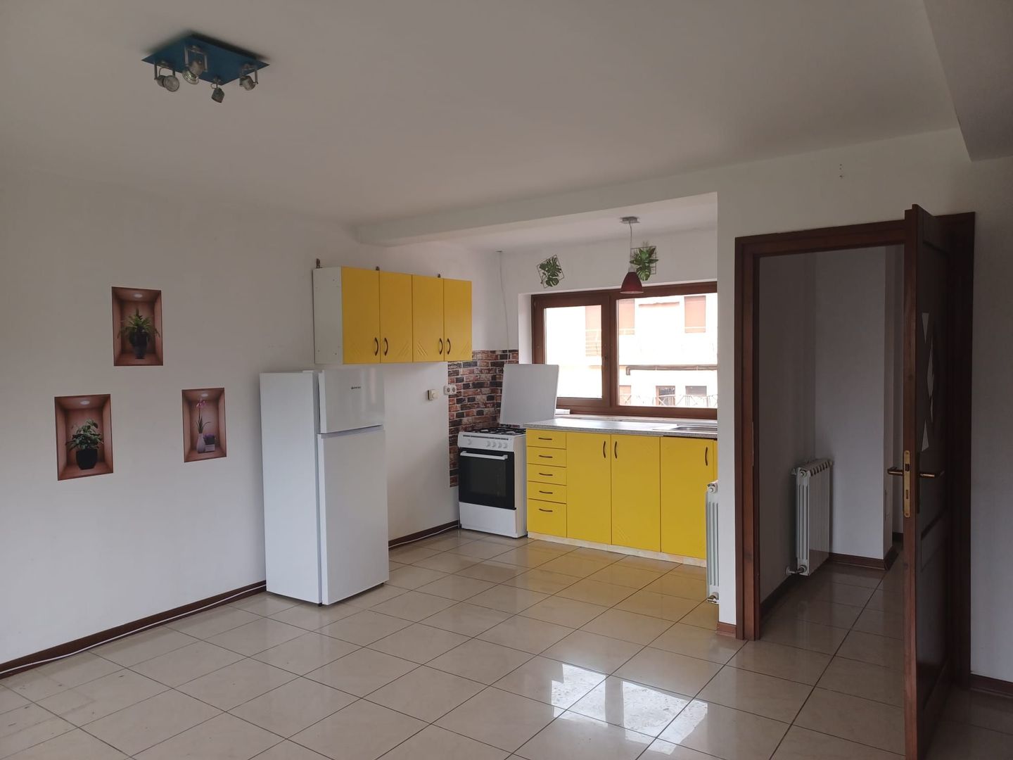 Casa insiruita, 2 dormitoare, garaj, Sanmartin. 120 000 E. Comision 0. - Poză 6