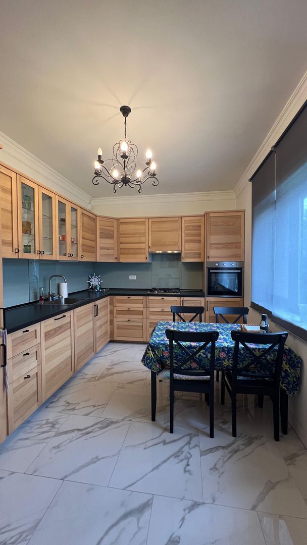 Vila individuala cu 5 camere Otopeni - Poză 8