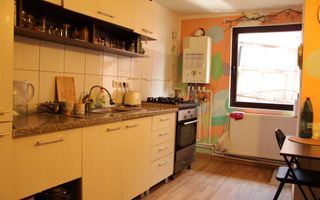 Casă modernă cu vedere panoramică în Năsăud - Poză 14