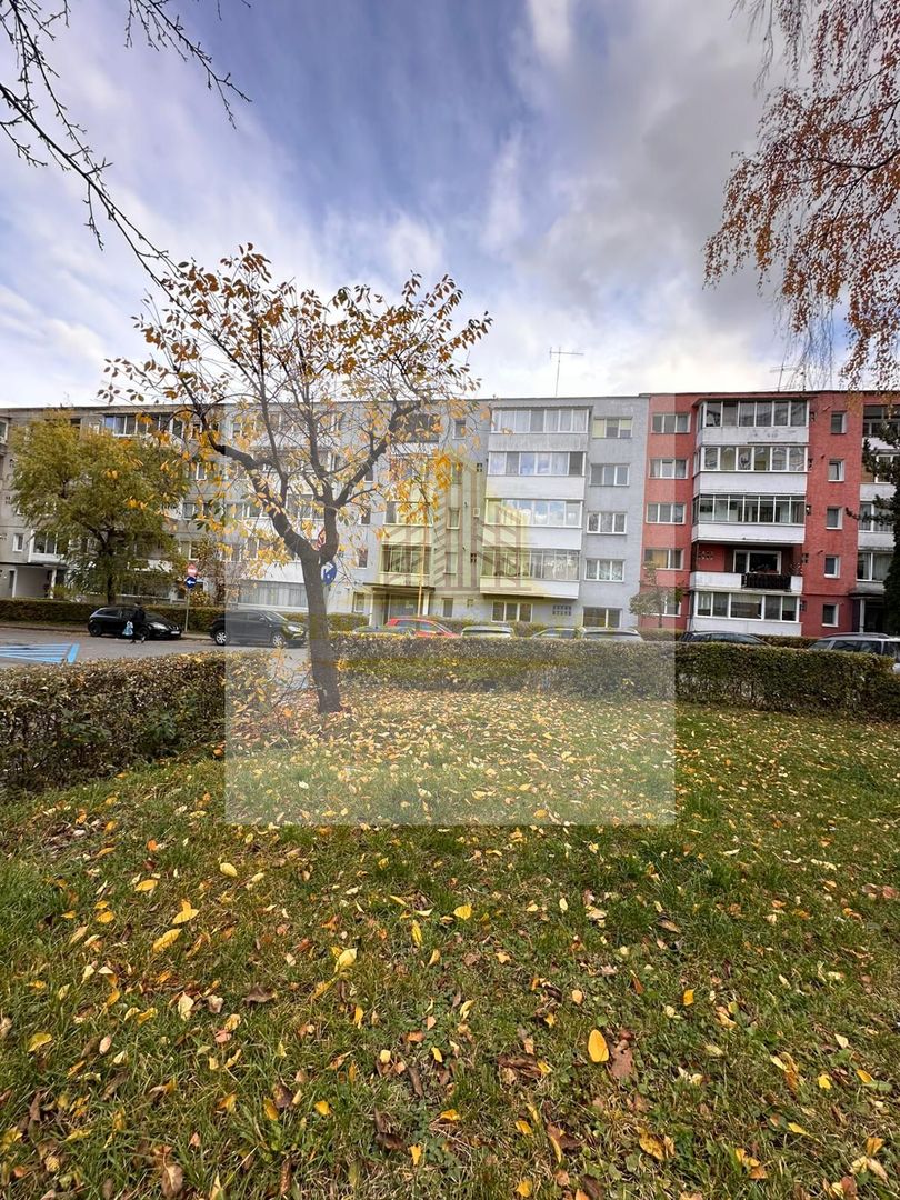 Apartament spre vanzare cu 2 camere – zona Planetelor, Brasov - Poză 3