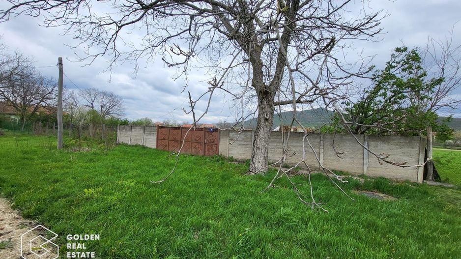 Teren intravilan, comuna Siria - Poză 6