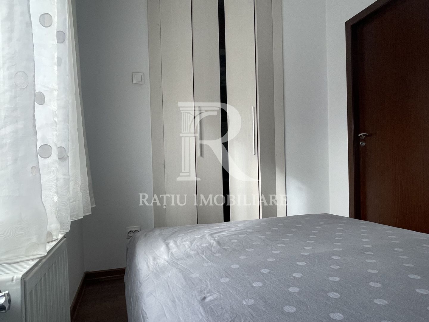 Apartament cu 2 camere | etaj intermediar | parcare exterioara | Rogerius | Oradea - Poză 11