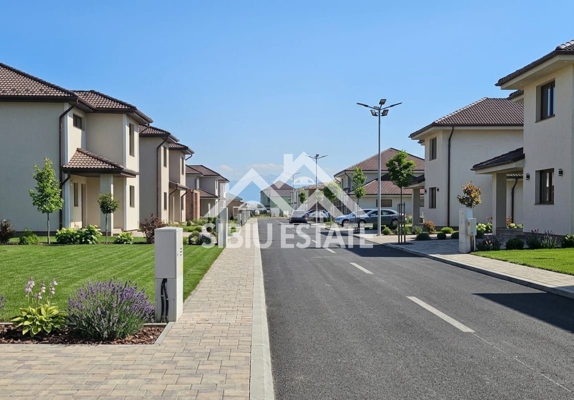 Casa noua 4 dormitoare, spatiu bun pentru familie - Poză 9