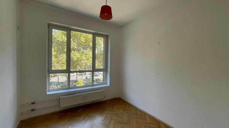 Apartament 3 Camere | Magheru – Bloc Eva | Vedere Stradală | - Poză 1