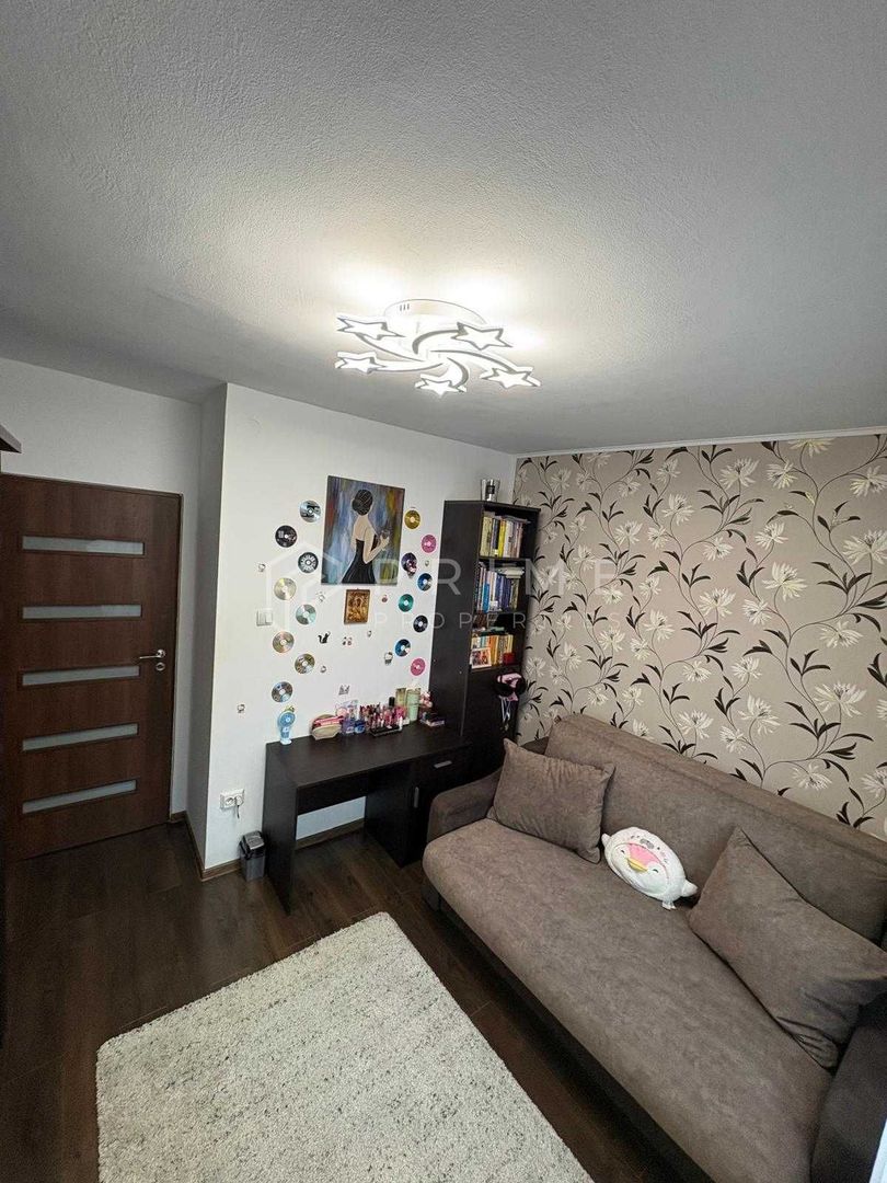 Apartament cu 3 camere, decomandat – Zona Fortuna - Poză 2