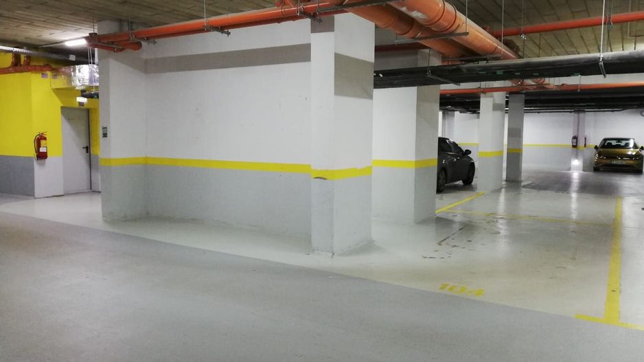 STUDIO CLOUD 9 | LOC DE PARCARE - Poză 7