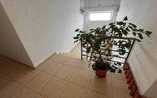 Apartament cu 3 cam mobilat si utilat- Etaj 2, balcon- zona Brana - Poză 9