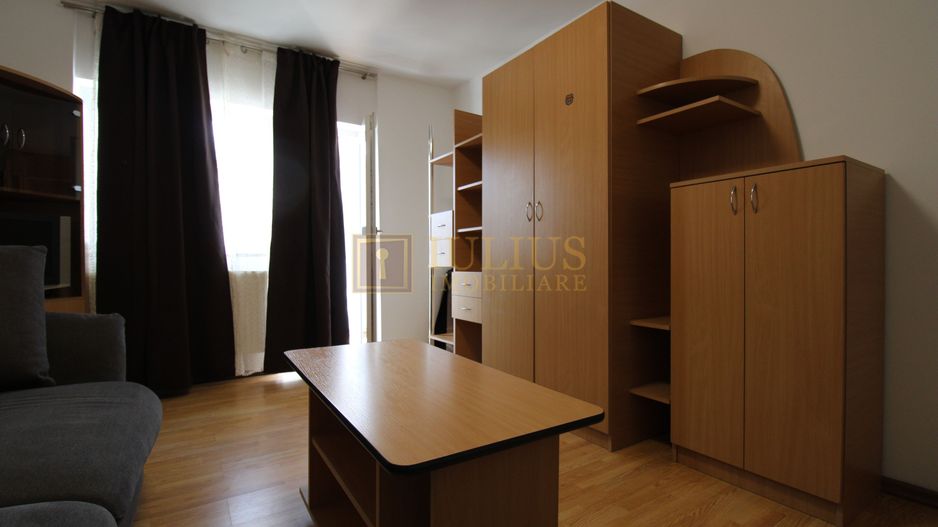 Complex, o camera, centrala proprie - Poză 3