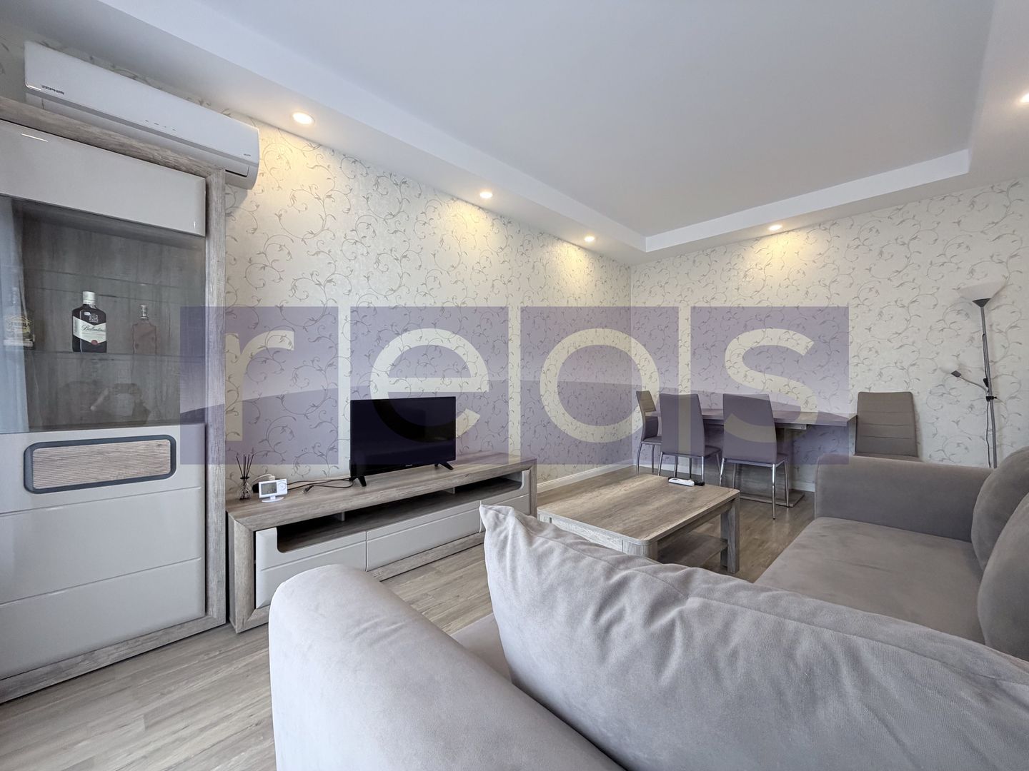 VANZARE 2 CAMERE | PARCARE INCLUSA | COSMOPOLIS - Poză 2