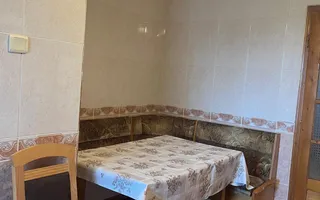 Inchiriez 3 camere decomandate zona Complex - Poză 14