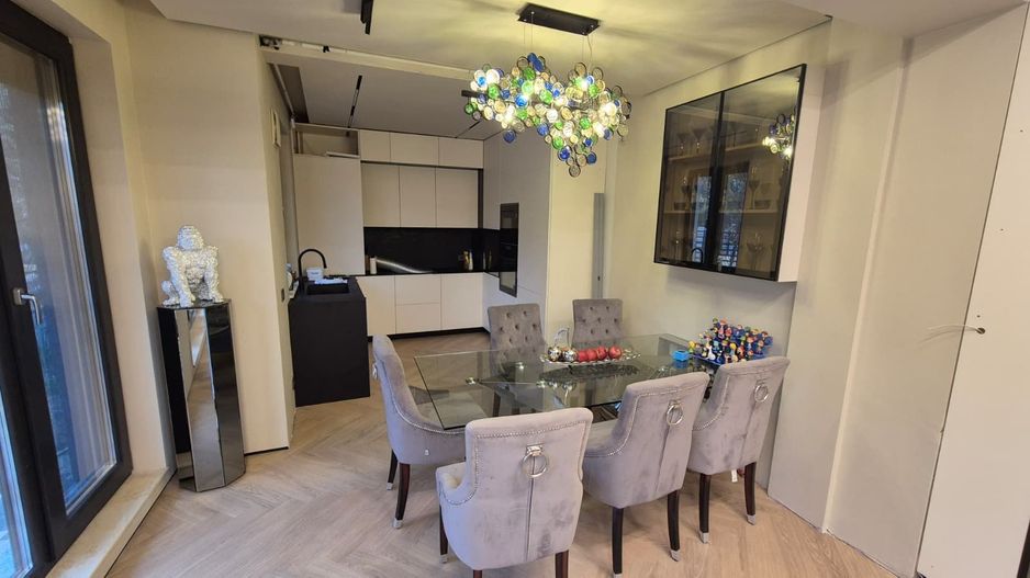 VILA NOUA | MOBILATA SI UTILATA | DAMAROAIA | LANGA PETROM CITY - Poză 42