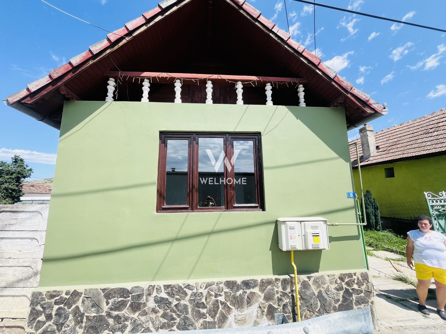 Casă complet renovată! - Poză 1