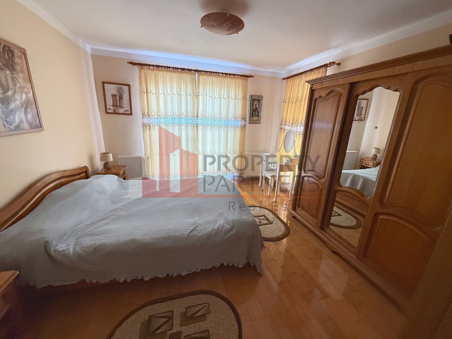 Casă 5 dormitoare + casă de oaspeți, priveliște Piatra Craiului, Sohodol-Bran - Poză 20