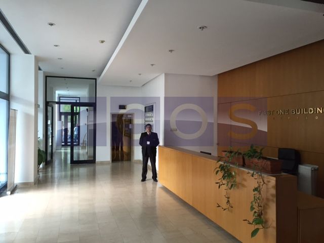 VANZARE CLADIRE DE BIROURI ZONA UNIRII | INVESTITIE CU RANDAMENT GARANTAT | - Poză 1