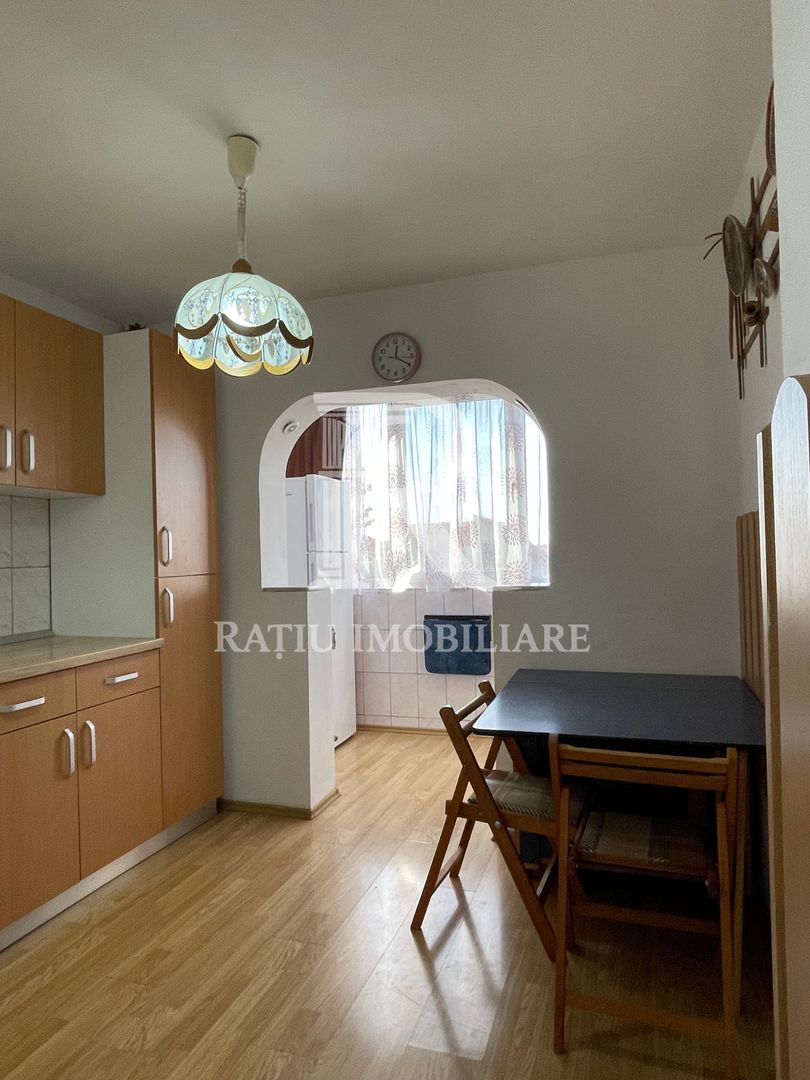 Apartament cu 3 camere | Decomandat | Parcare | Nufărul | Oradea - Poză 5