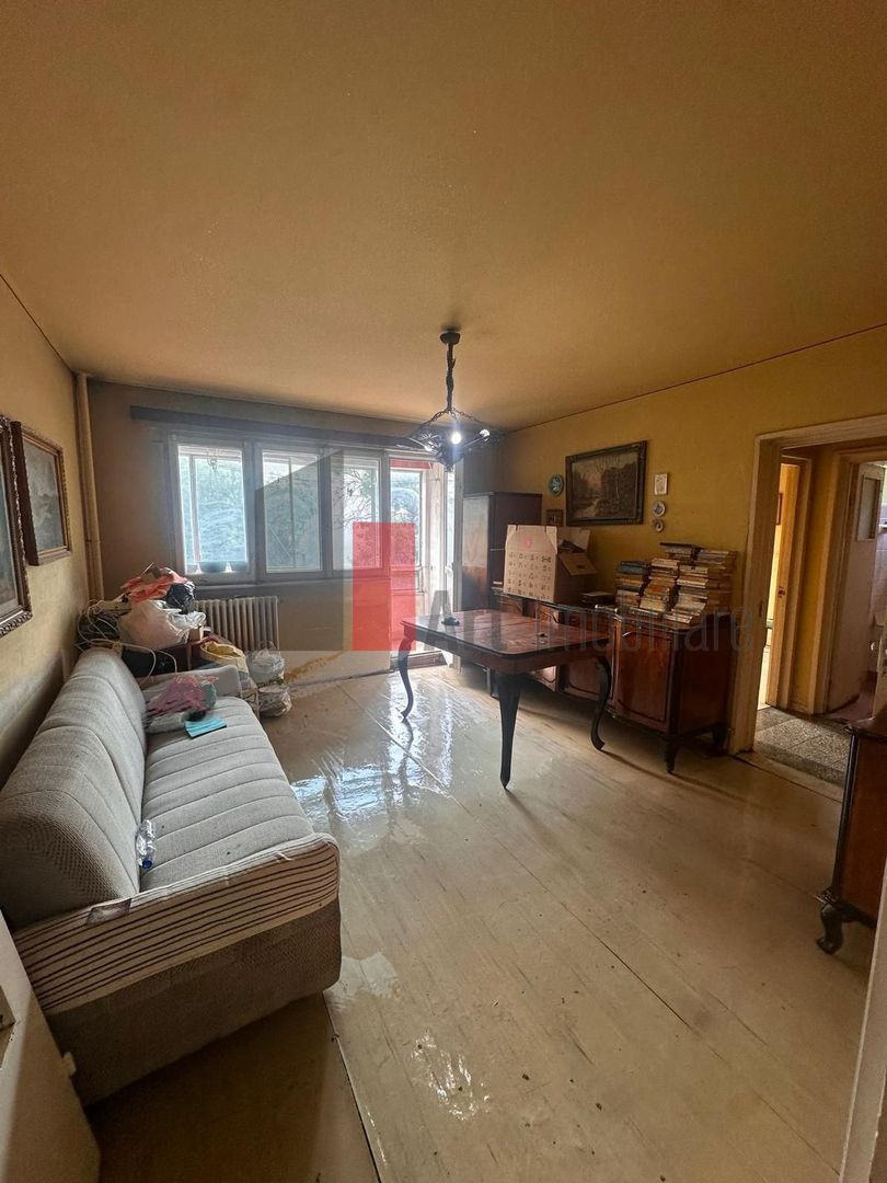 apartament 2 camere Drumul Taberei - Poză 1