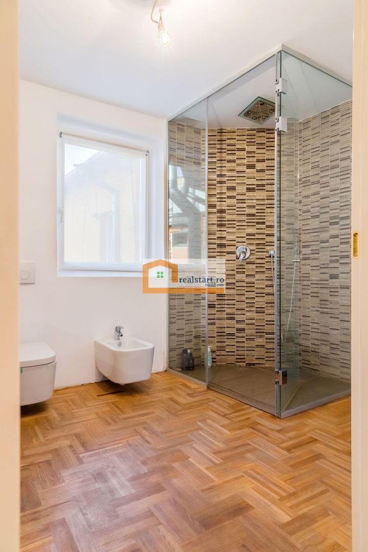 Ultracentral, ideal aparthotel, cabinet, birou sau mixt - Poză 29