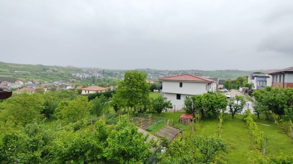 Duplex  Finisat Borhanci, str Romul Ladea - Poză 8
