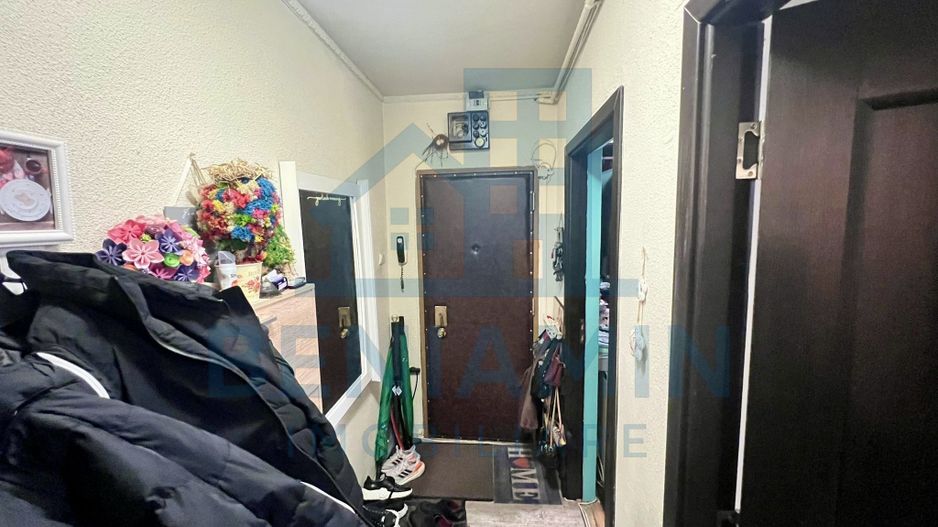 3 decomandate - etaj 6 - 64mp- centrala - Parcare - Boxa - Astra - Poză 8