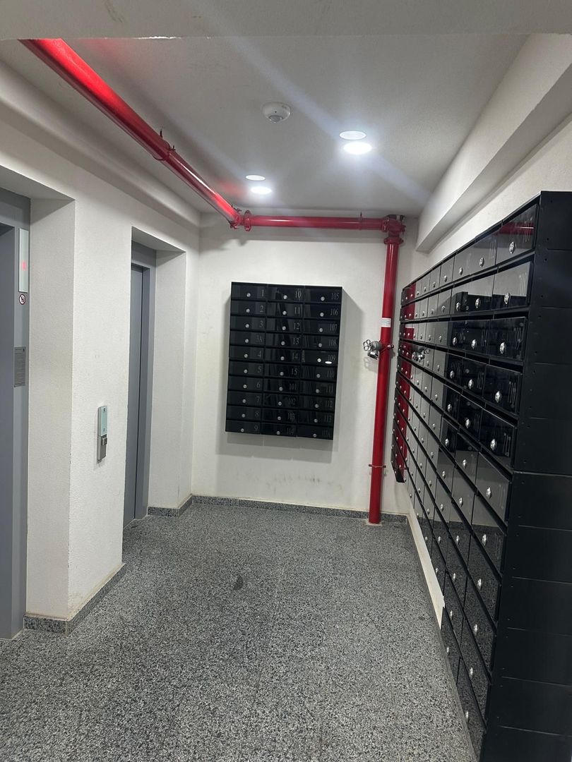 Garsoniera de inchiriat la 7 minute de metrou Berceni - Poză 3