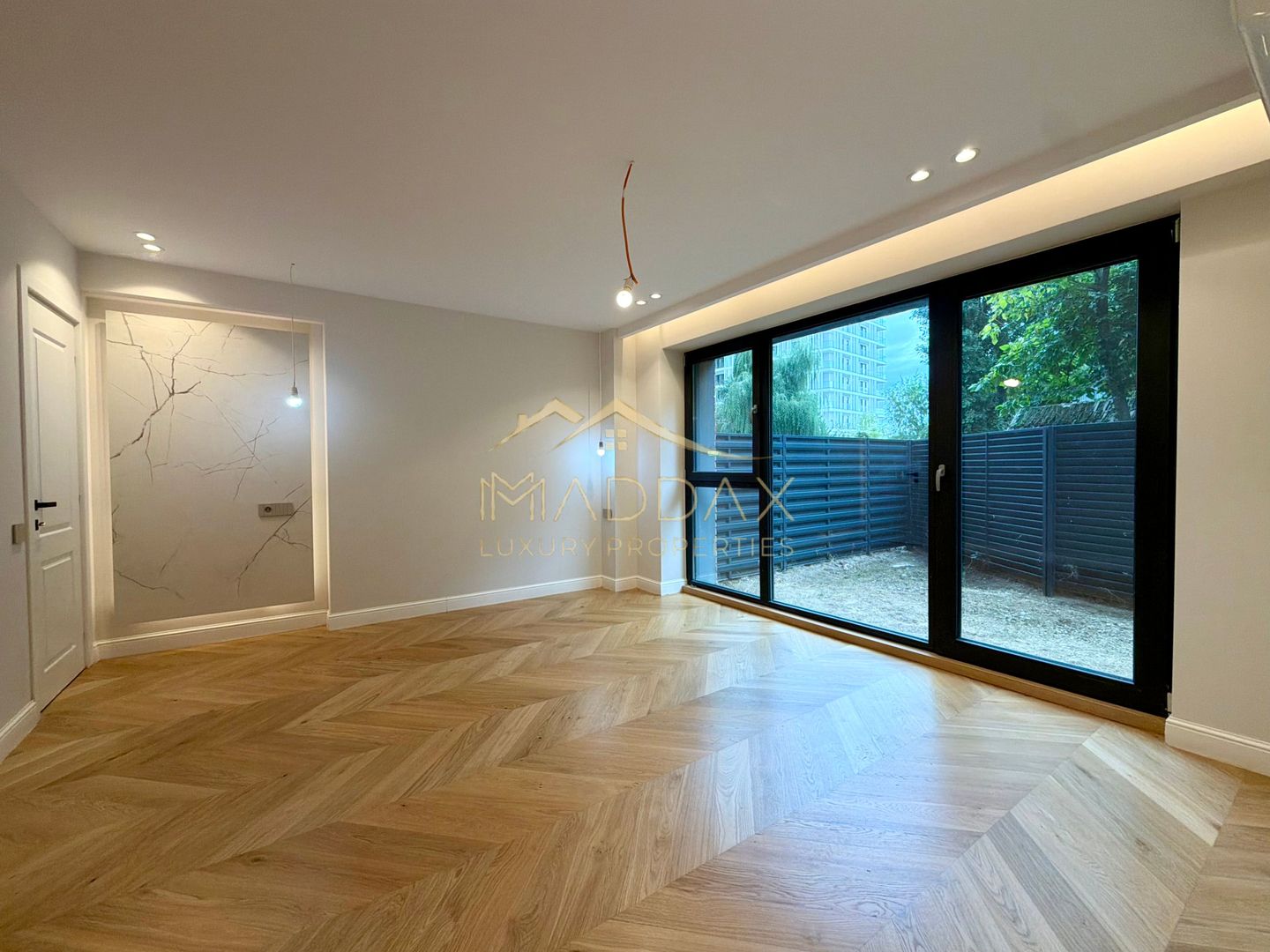Duplex 4 camere cu gradina //  200 mp + curte 150mp // Straulesti - Poză 18