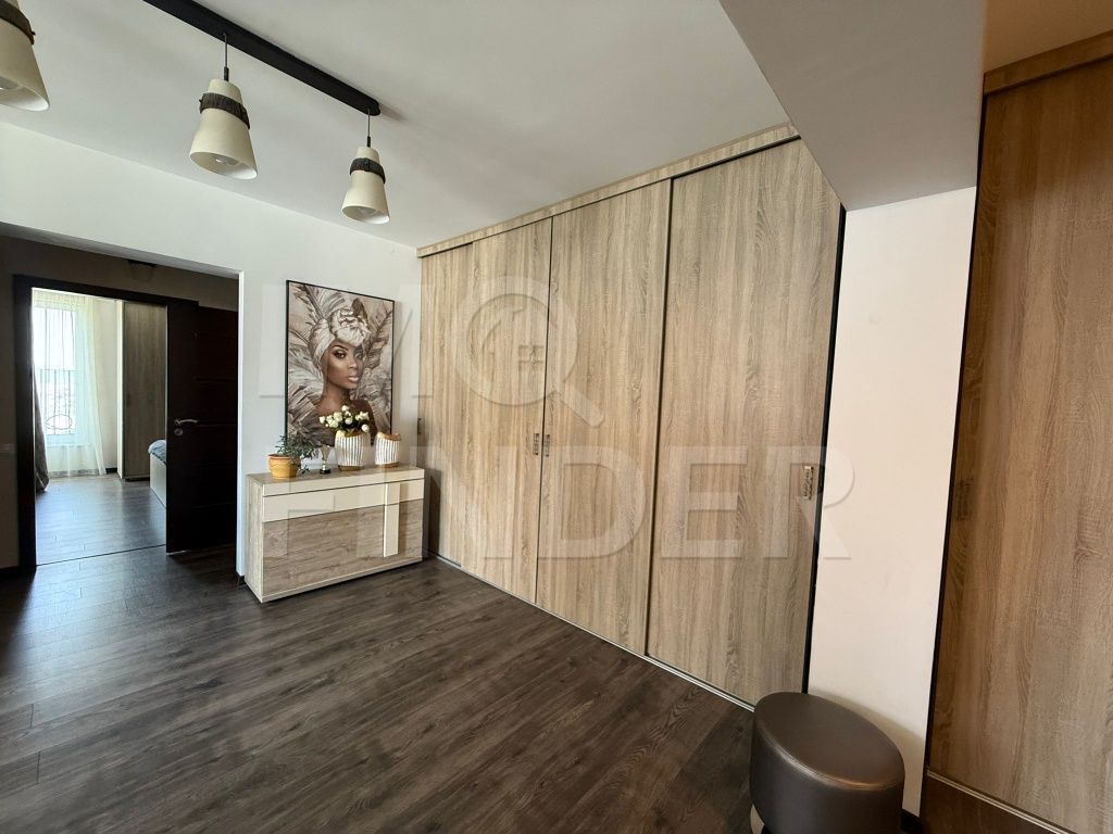Inchiriere apartament 3 camere Andrei Muresanu - Poză 2