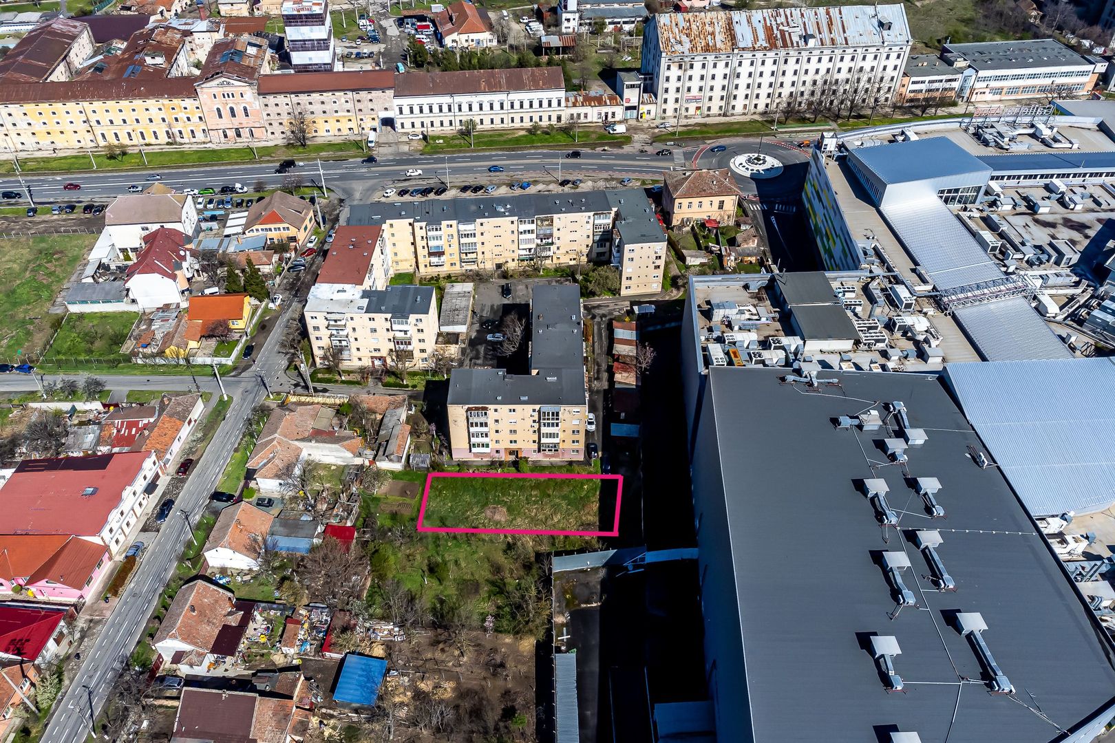 700 mp teren construcții lângă Galeria Mall - Poză 2