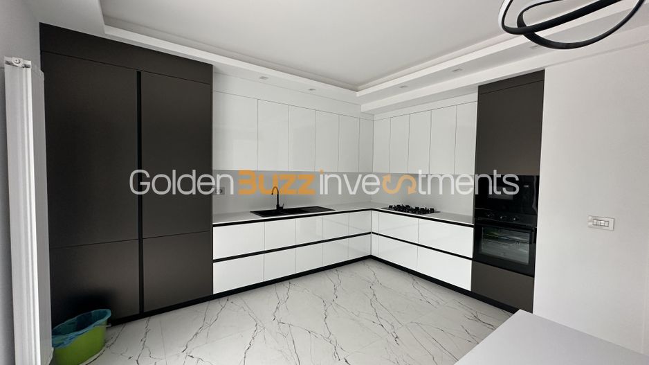 VIla S+P+1+M | Teren de 1000mp | Lift Interior | Finisata Complet - Poză 11