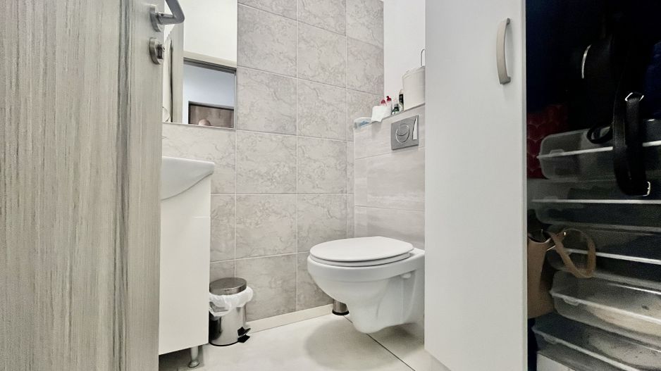 Spatiu comercial, amenajat si compartimentat, in Dumbrăvița - Poză 9