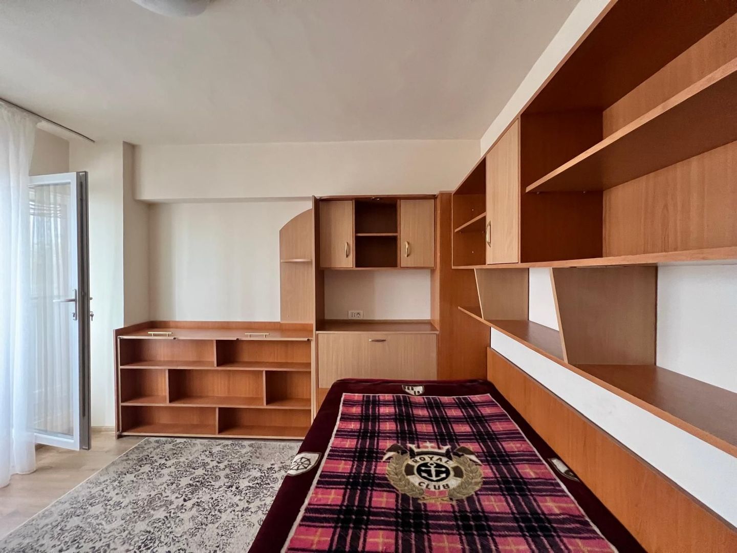 Apartament de închiriat 3 camere | Sos. Berceni nr. 35 - Poză 6