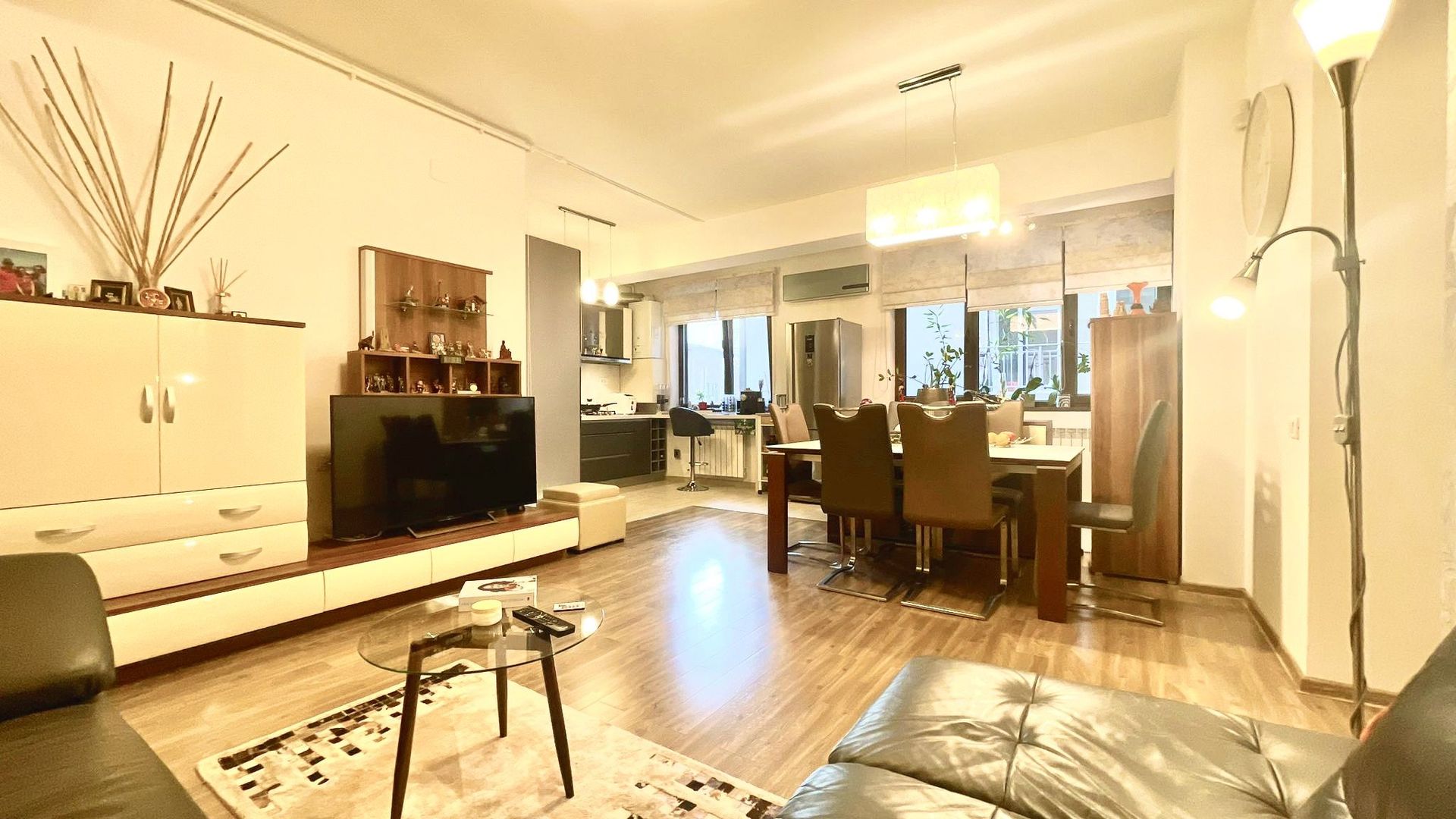 Apartament 3 Camere | Zona Decebal | Bloc Boutique | 2 Locuri de parca - Poză 17