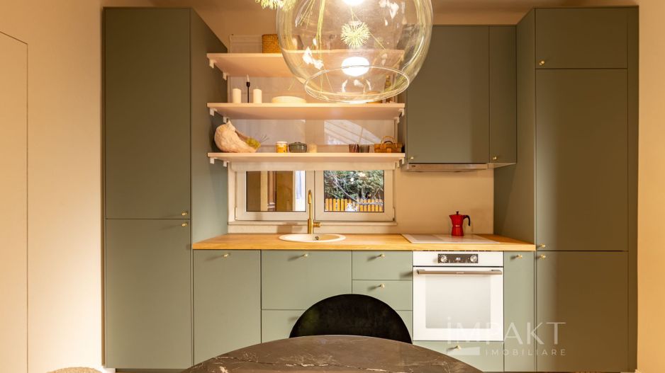 Apartament superb cu 2 camere de vanzare in zona ultracentrala! - Poză 2