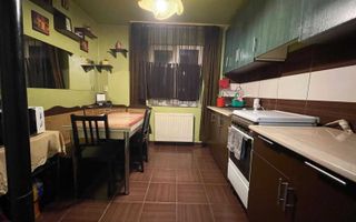 Apartament spațios cu 4 camere – Mănăștur, etaj 1, zonă excelentă - Poză 3