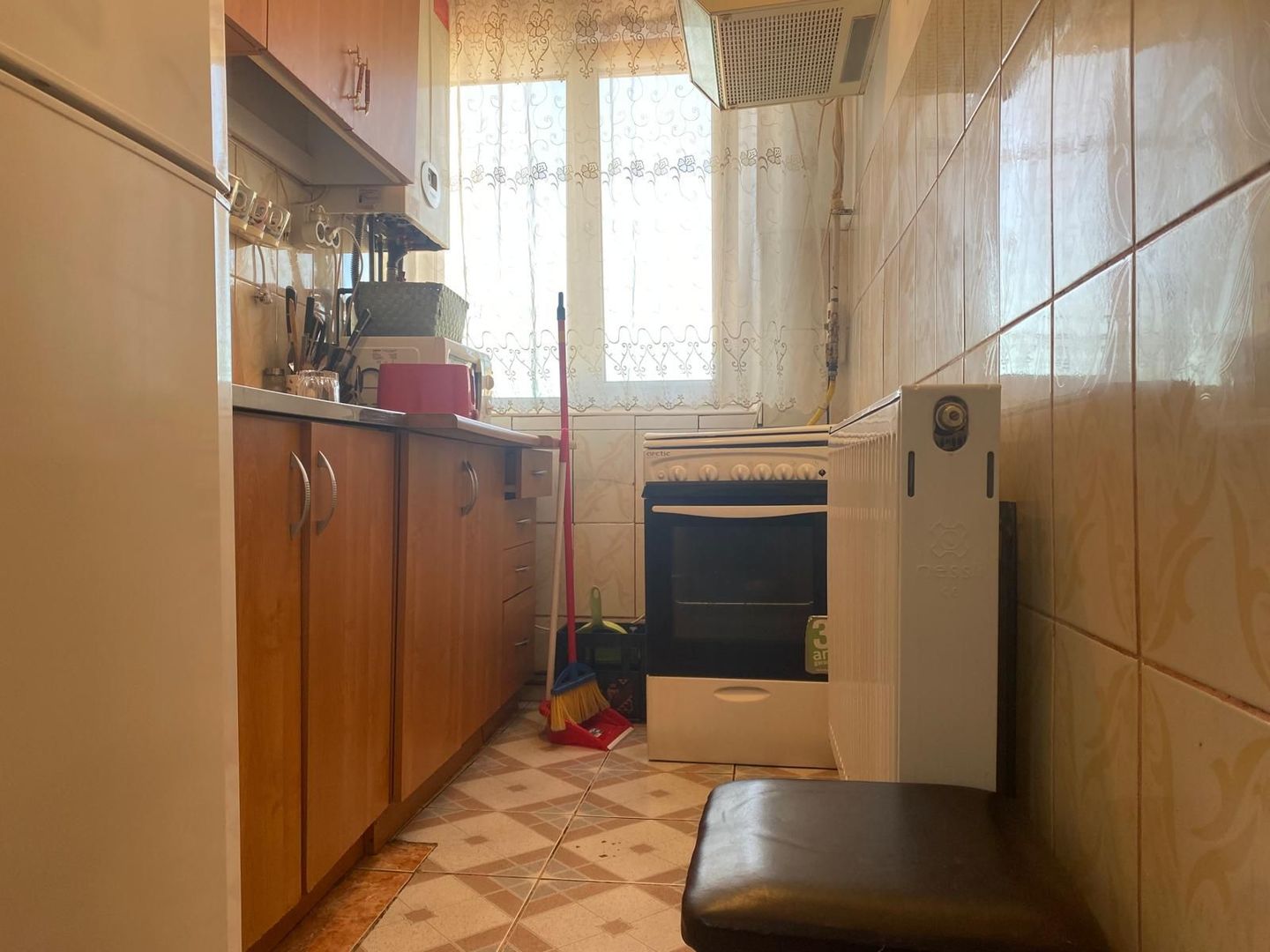 Vanzare apartament cu 2 camere in Targoviste - M11 - etajul 3 - Poză 5