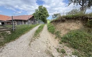 Teren intravilan 3.000 mp cu casă tradițională – Bran, sat Poarta - Poză 8