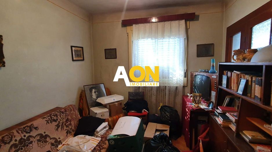 Casa cu 5 camere, 768 mp teren, Cetate - Poză 11