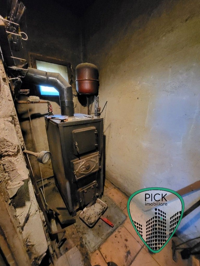 P 1148 - Casă cu 5 camere în jud. Mureș, Ungheni - Poză 14