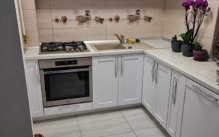 BRASADAS vinde ap cam etaj 2/4 in Micro 16. - Poză 4