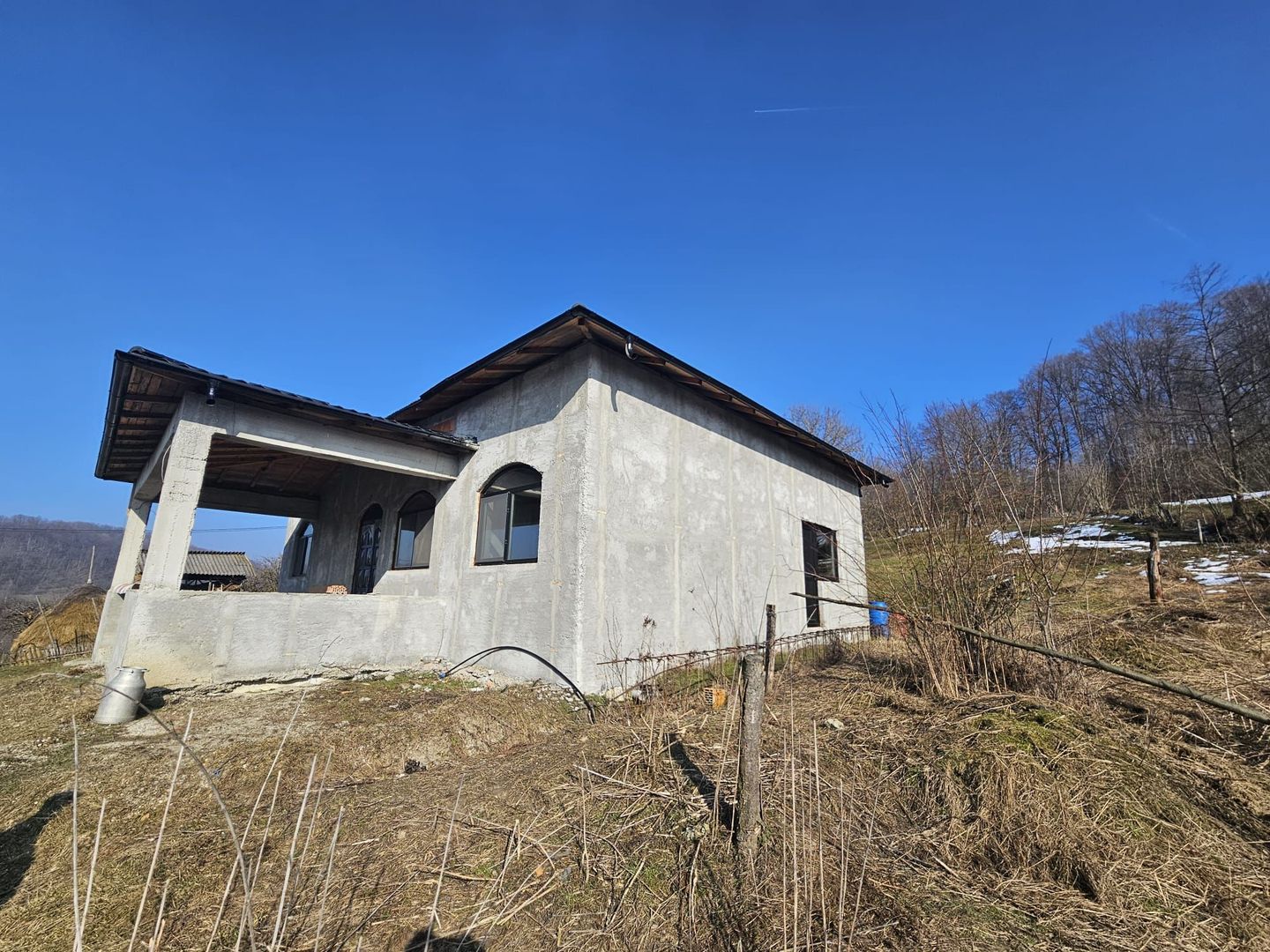 Casă pe platou, liniște și natură – Boțești, Argeș - Poză 16