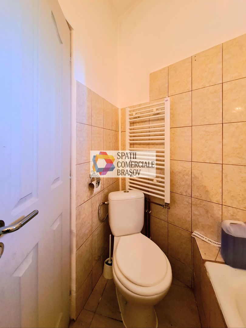 Casa 3 camere de închiriat Brasov - Centru - 80 mp. - Poză 12