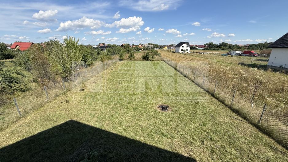 Casă de vânzare la roșu  | 220 mp | 1.200 mp teren - Poză 14