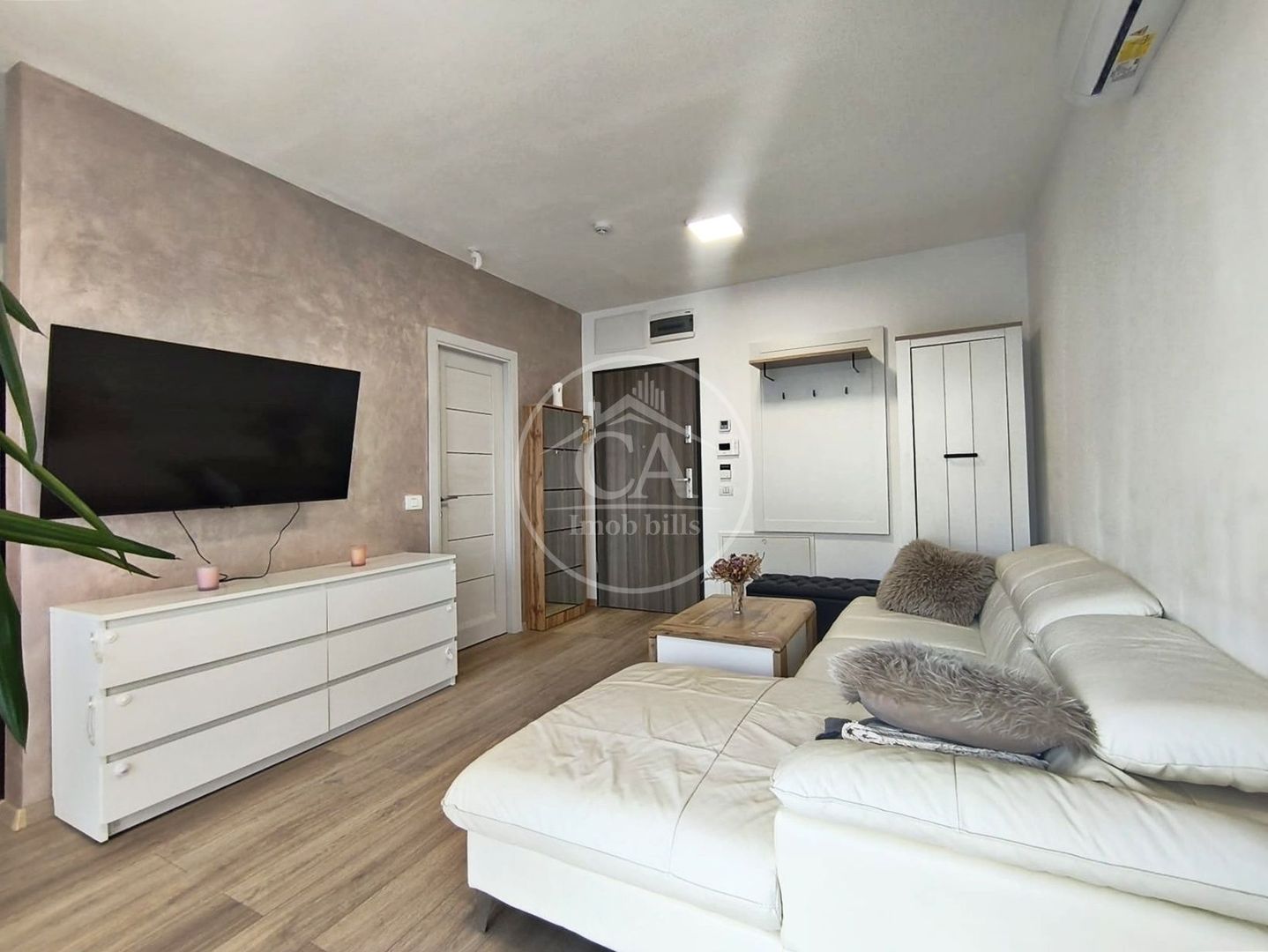 Apartament cu 2 camere si terasa de vanzare in West Residence, Oradea - Poză 3