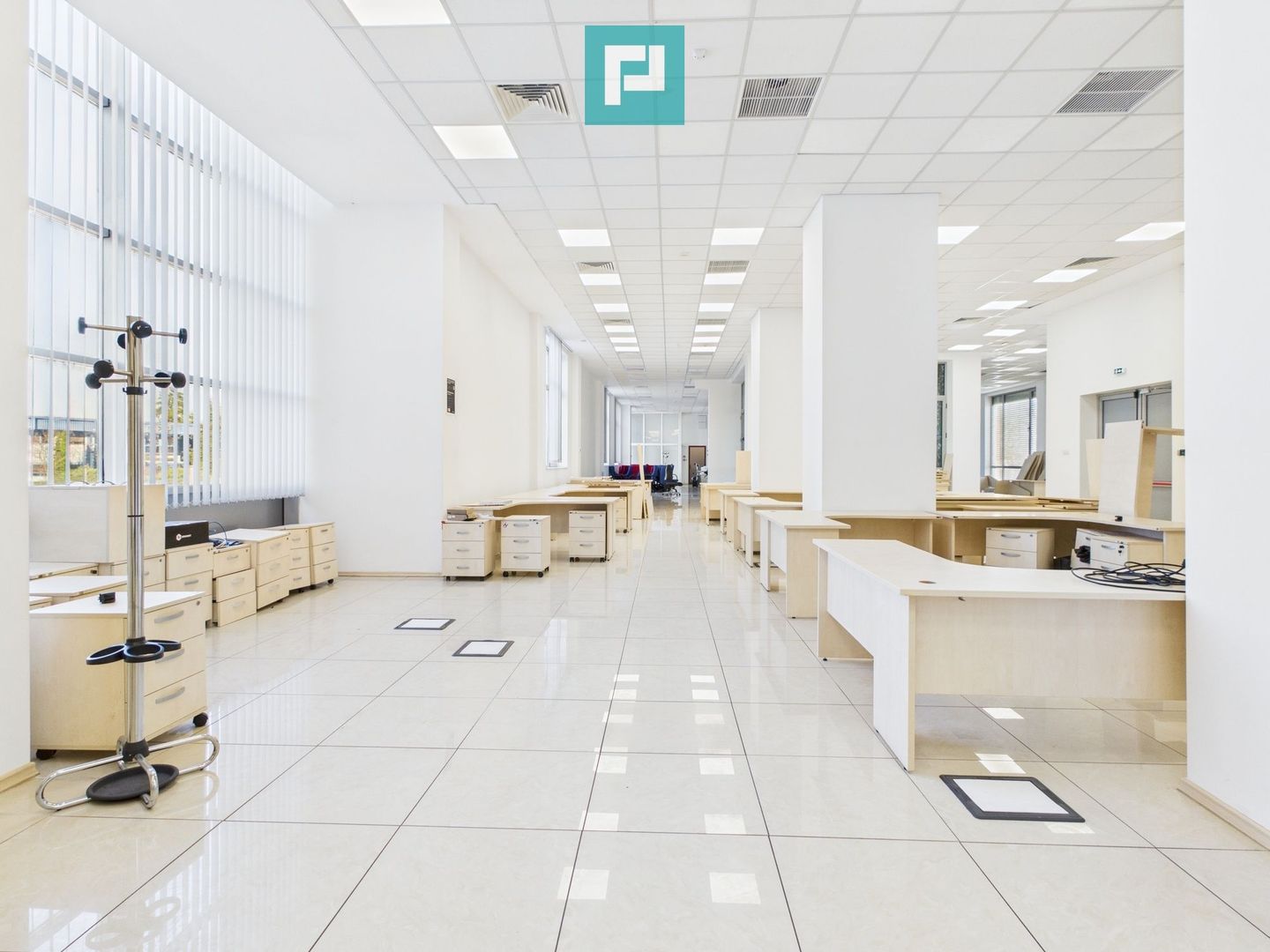 Spațiu de birouri clasa A, 700 mp în Arad - Poză 1